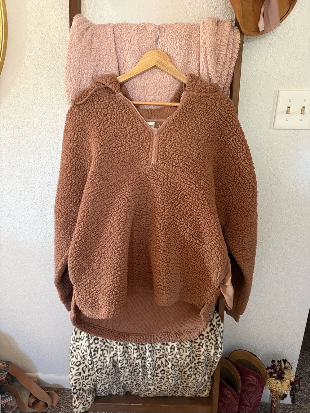 PINK Victoria's Secret Chestnut Teddy Half-Zip Hoodie